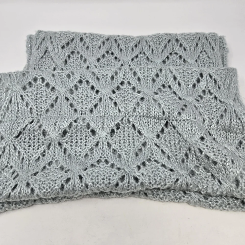 WORLD MARKET SAGE GREEN KNITWEAR OPEN WEAVE INFINITY SCARF WOMEN OS SPRING